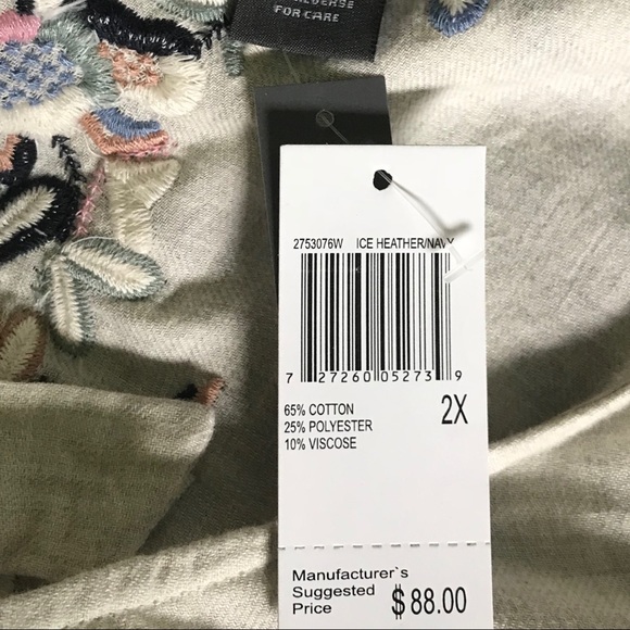 NWT Chelsea & Theodore woman’s shirt🍁🍂 - Picture 7 of 7